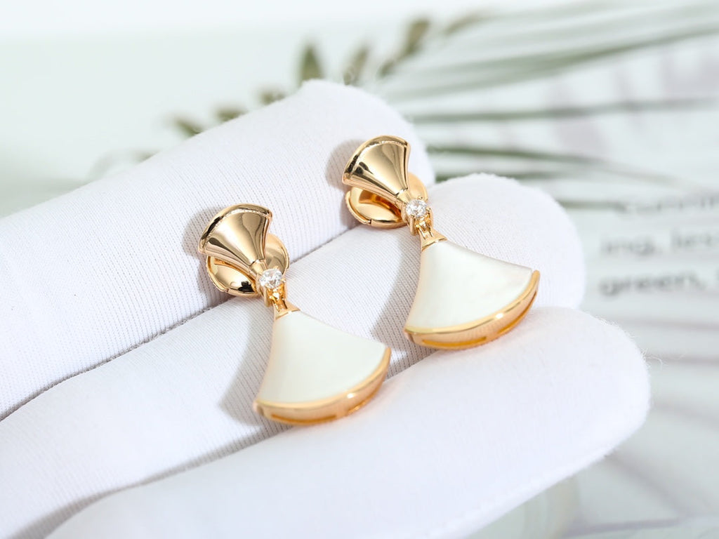 BVLGARI DREAM MOP PINK GOLD EARRINGS