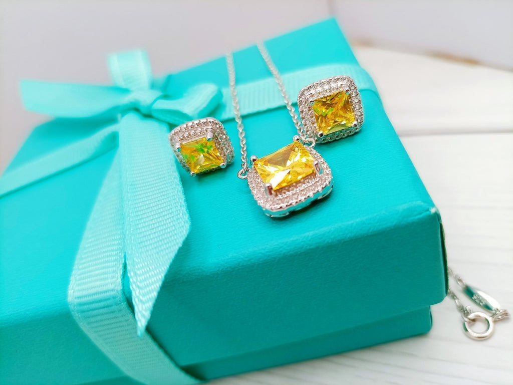 TIFFANY SPARKLERS CITRINE GEMSTONE PENDANT NECKLACE STERLING SILVER