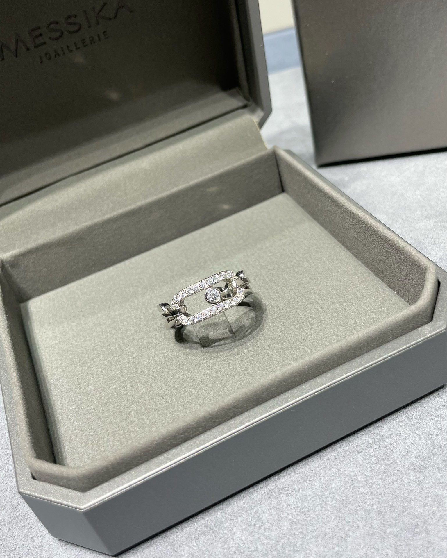 MESSIKA MOVE LINK DIAMOND PAVED RING