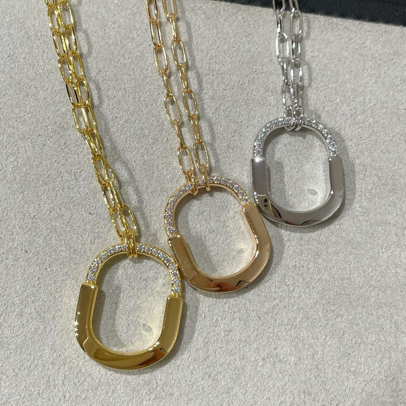 TIFFANY LOCK MEDIUM PENDANT DIAMOND NECKLACE