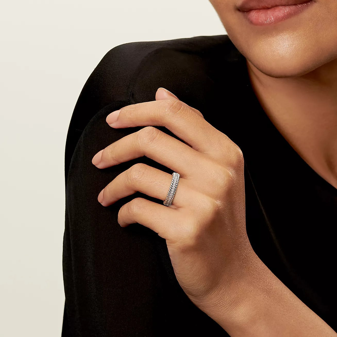 TIFFANY ROPE TWO-ROW SILVER DIAMOND RING
