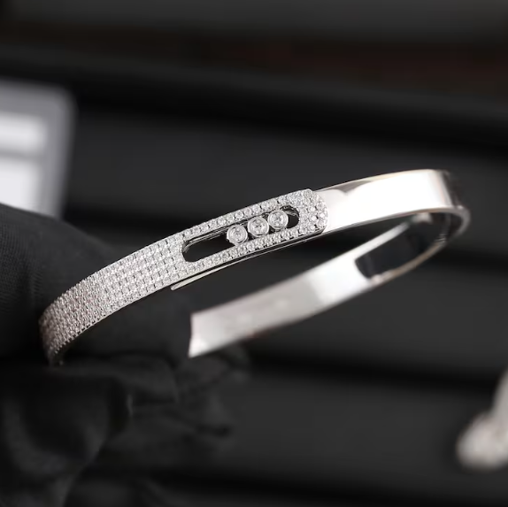 MESSIKA MOVE NOA PM PAVED DIAMOND BRACELET