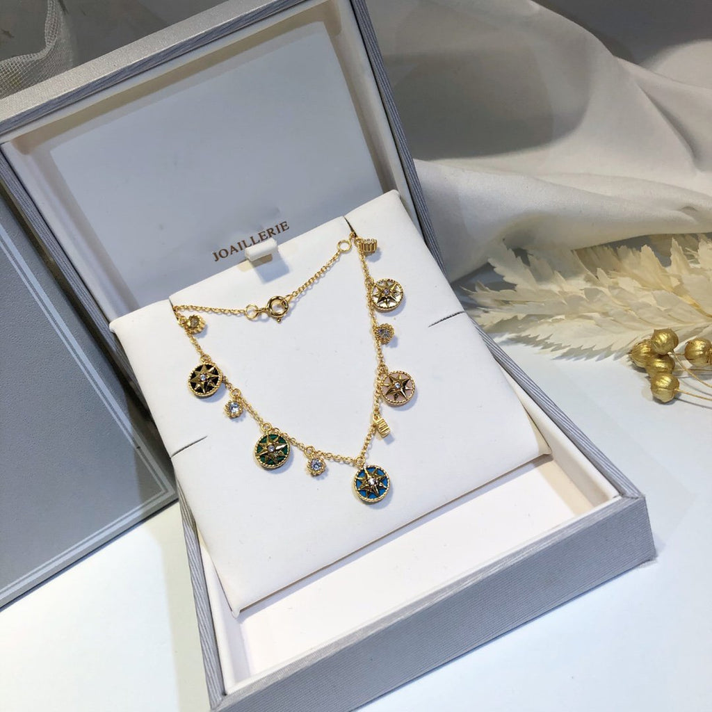 DIOR ROSE DES VENTS YELLOW GOLD NECKLACE