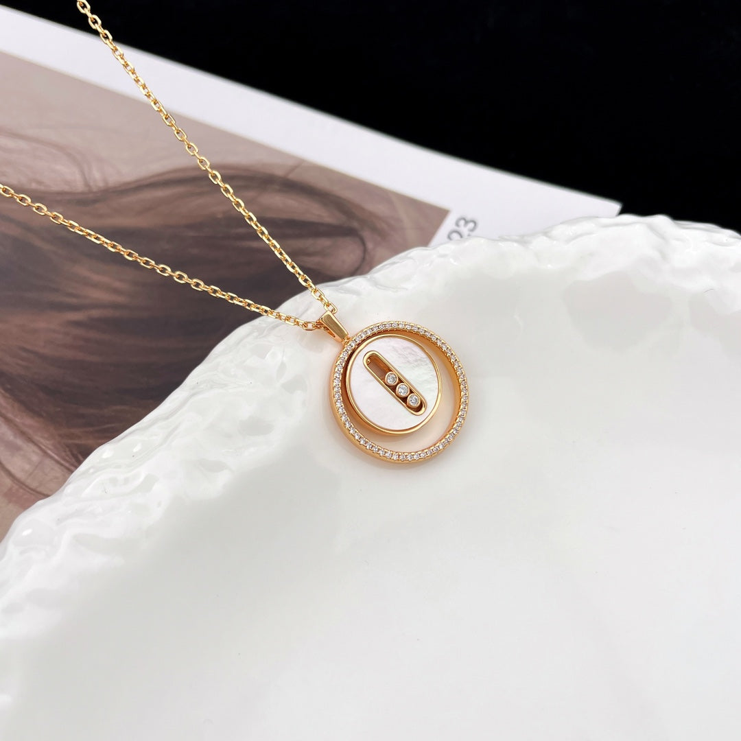 MESSIKA LUCKY MOVE MM NACRE BLANCHE DIAMOND NECKLACE