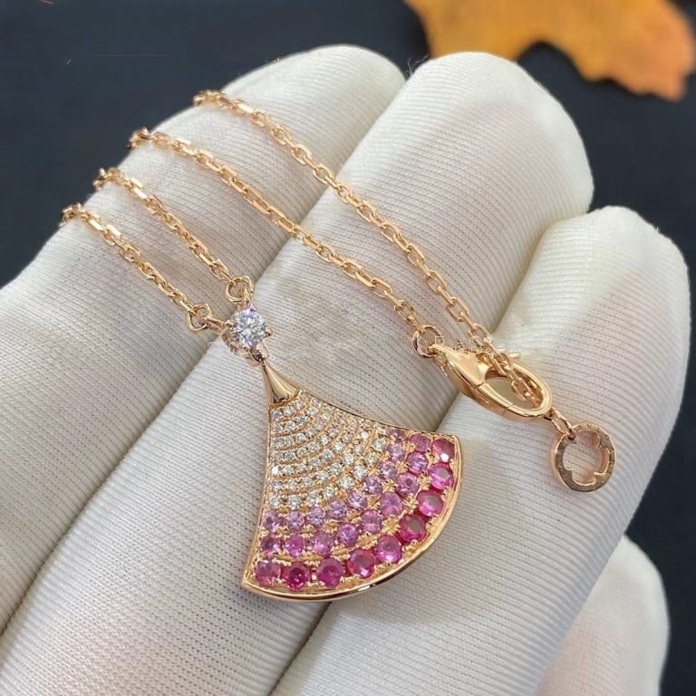 BVLGARI DREAM NECKLACE PINK GOLD PINK DIAMOND